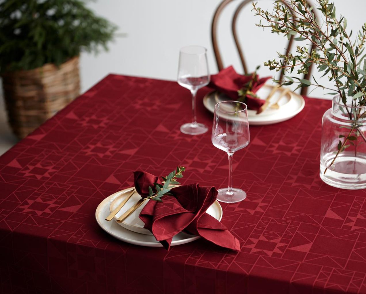 [product_category]-Södahl Star 140x370 Star Damask Tablecloth, Red-Södahl-5722000271833-27183-SÖD-3