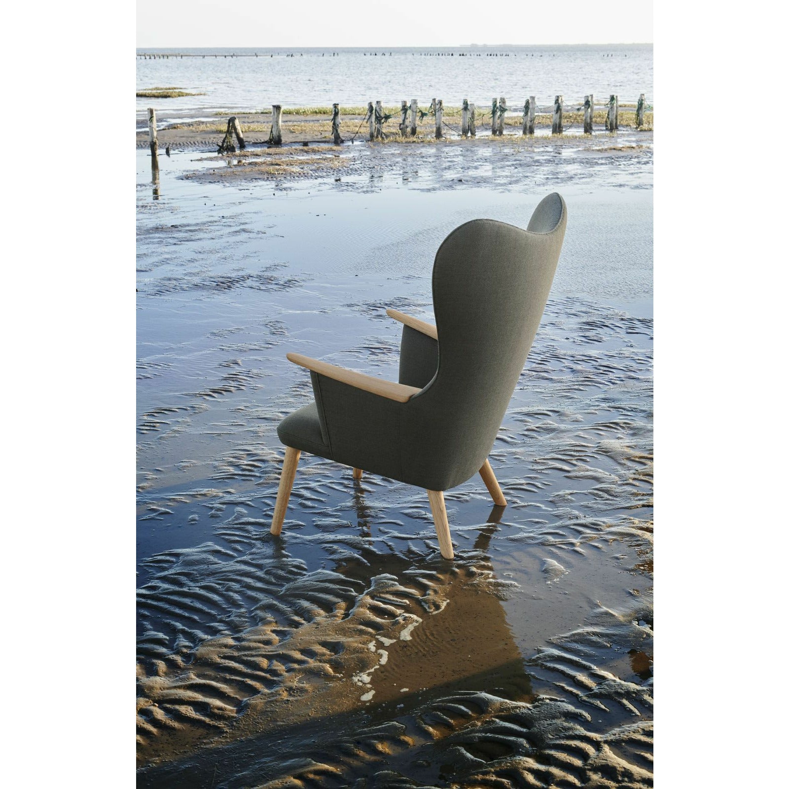 Carl Hansen Ch78 Mama Bear Lounge Chair, Oak Oil/Green Fiord 0961