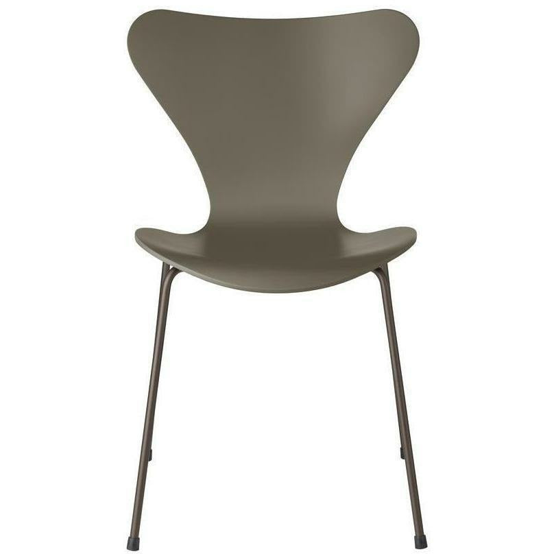 Fritz Hansen Series 7 Chair Lacquered Olive Green Bowl, Brown Bronze Base