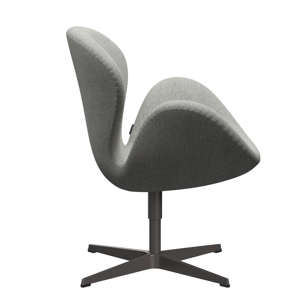 Fritz Hansen Swan Lounge Chair, Warm Graphite/Hallingdal White/Grey